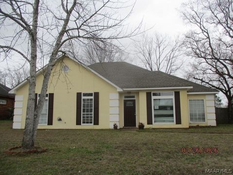 Photo of 2132 N Sutherland Drive, Montgomery, AL 36116 (MLS # 584249)