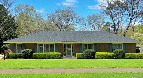Photo of 1708 FAIRFOREST Drive, Montgomery, AL 36106 (MLS # 586607)