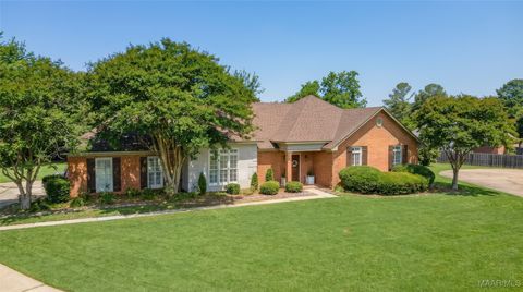 Photo of 8201 HEATHROW Place, Montgomery, AL 36117 (MLS # 583493)