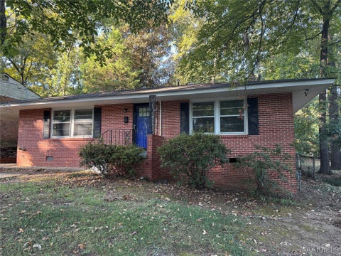 Photo of 3308 Cottonwood Drive, Montgomery, AL 36109 (MLS # 590107)