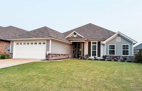 Photo of 722 Hedgefield Way, Prattville, AL 36066 (MLS # 582209)