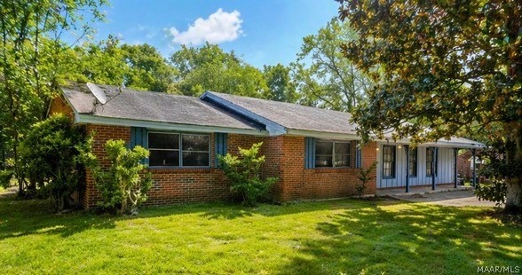 Photo 1 of 10 — 3243 WOODLEY Road, Montgomery, AL 36116