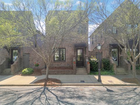 Photo of 7820 LONG ACRE Street, Montgomery, AL 36116 (MLS # 585073)