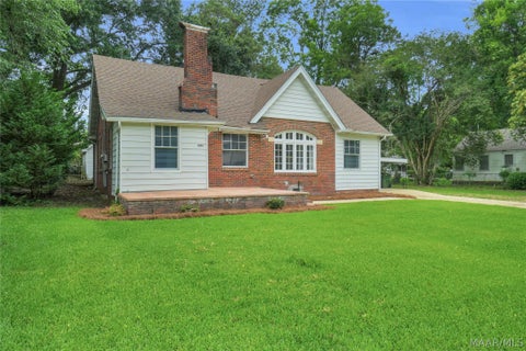 Photo of 2044 Ridge Avenue, Montgomery, AL 36106 (MLS # 587650)