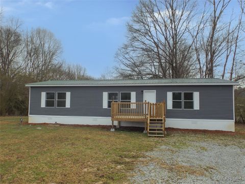 Photo of 986 County Road 156 Road, Jemison, AL 35085 (MLS # 583397)