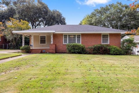 Photo of 3550 Pelzer Avenue, Montgomery, AL 36109 (MLS # 580545)