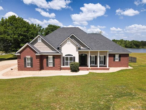 Photo of 2002 Goose Pointe Landing, Prattville, AL 36067 (MLS # 585823)