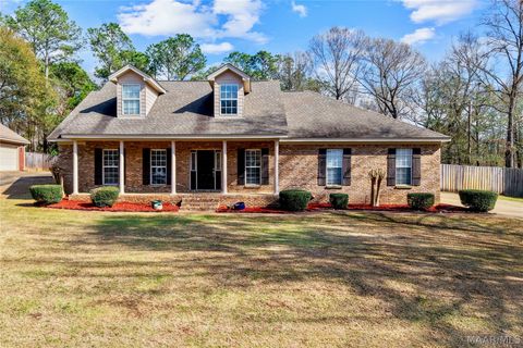 Photo of 377 Hickory Place, Wetumpka, AL 36093 (MLS # 584148)