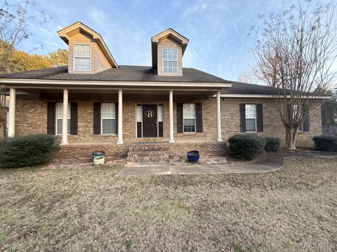 Photo of 377 Hickory Place, Wetumpka, AL 36093 (MLS # 584148)