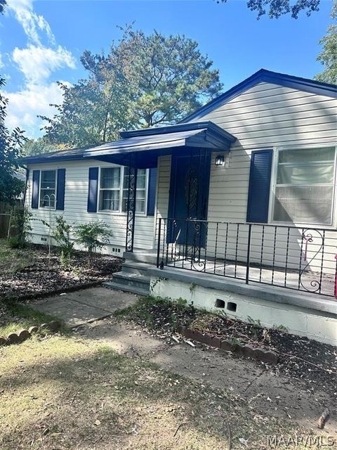 Photo of 1632 58th Street W, Birmingham, AL 35228 (MLS # 585876)
