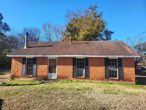 Photo of 6439 Yates Court, Montgomery, AL 36117 (MLS # 583794)