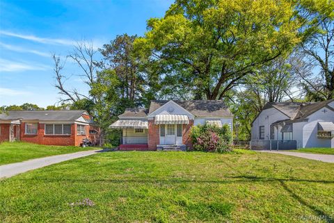 Photo of 13 Oak Forest Drive, Montgomery, AL 36109 (MLS # 584997)