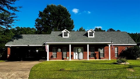 Photo of 308 JAMES Street, Wetumpka, AL 36092 (MLS # 587591)