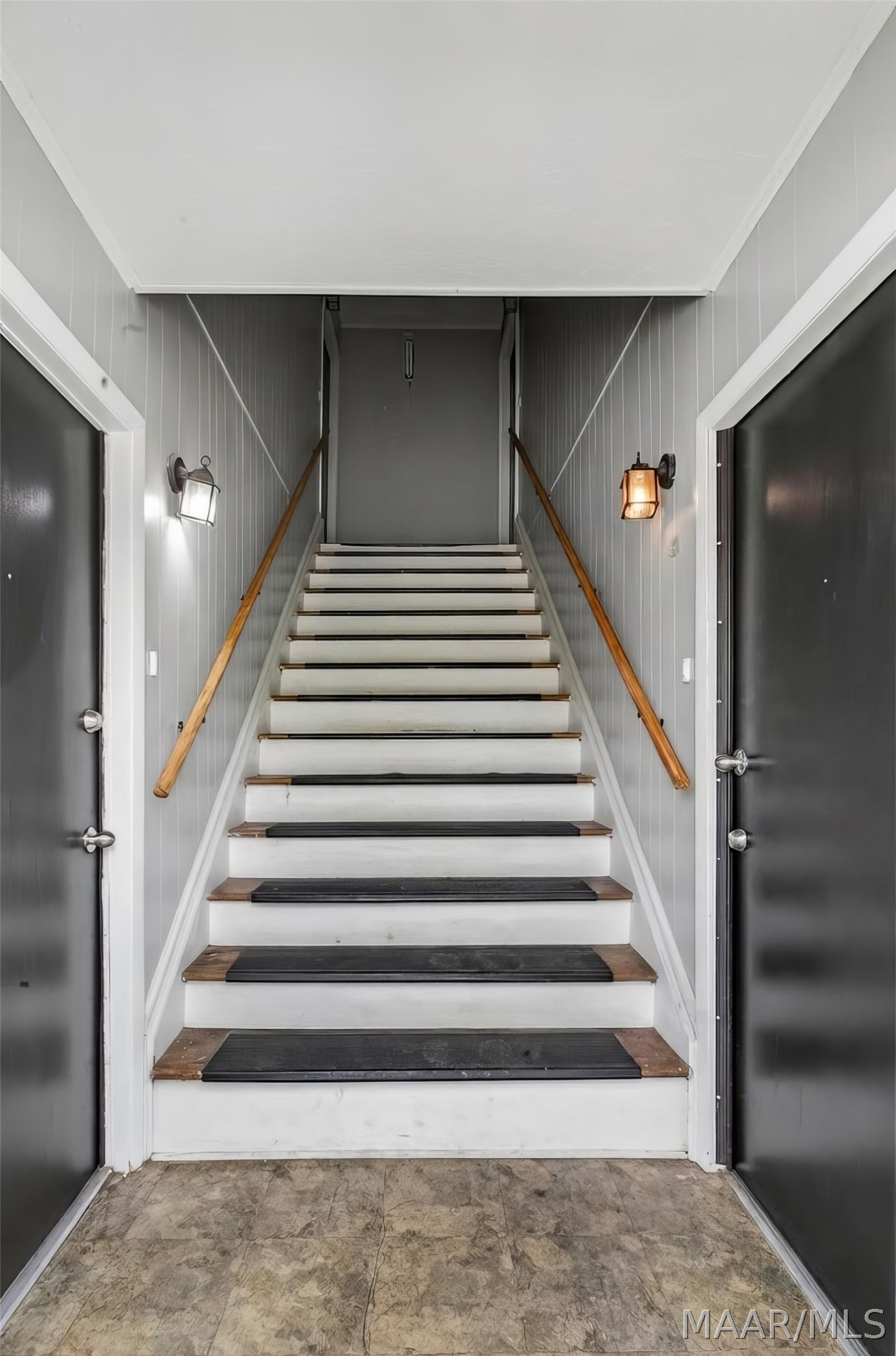 740 Coliseum Boulevard