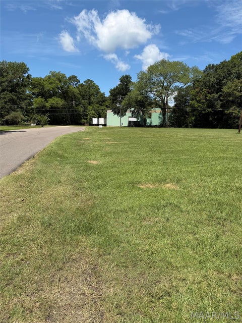 Photo of 0000 Walnut Street, Prattville, AL 36067 (MLS # 588392)