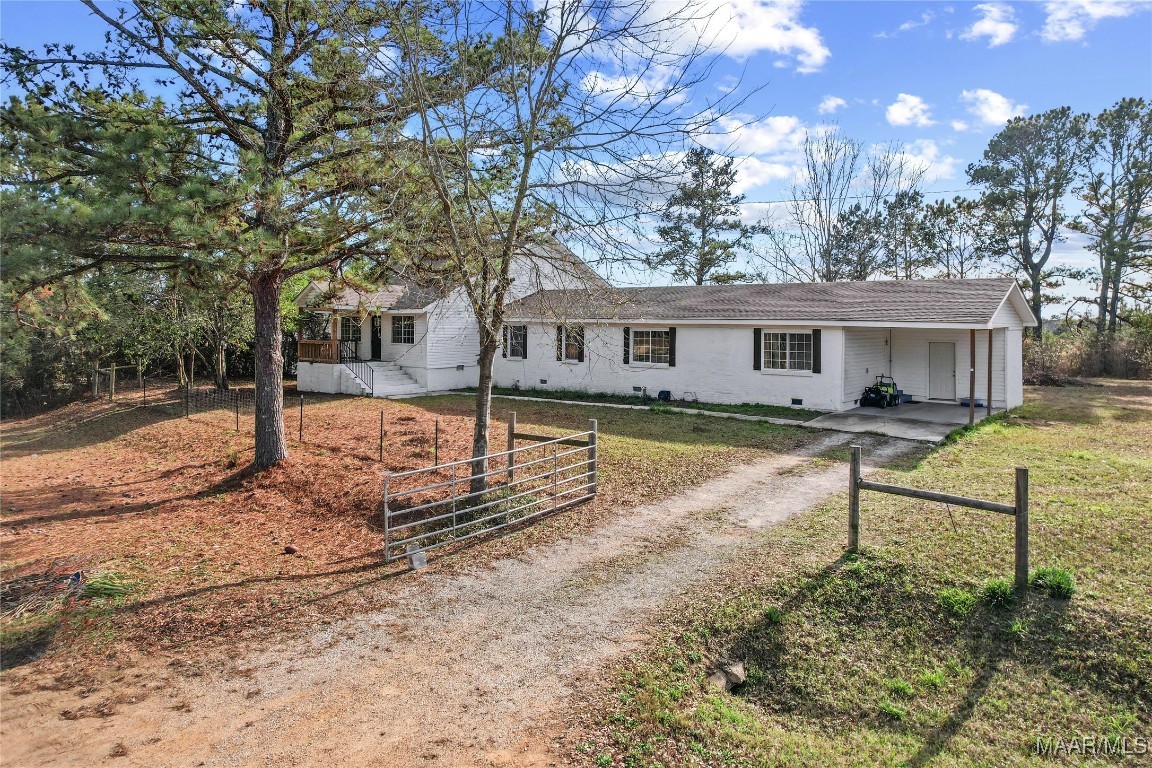 596 County Road 61 - Photo 3
