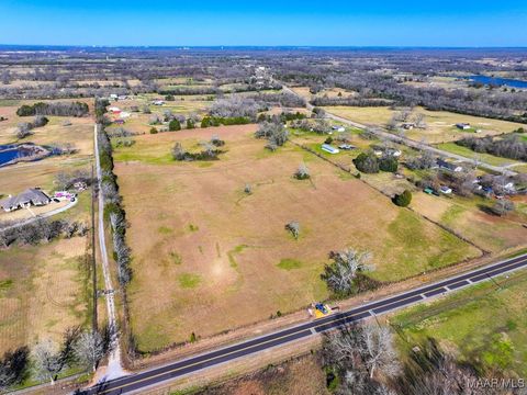 Photo of 4 Old McGehee Road, Montgomery, AL 36105 (MLS # 579826)
