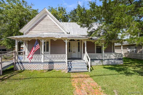 Photo of 164 W 5th Street, Prattville, AL 36067 (MLS # 590744)