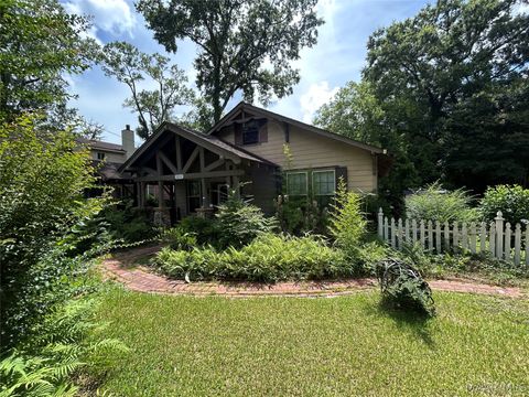 Photo of 1856 Norman Bridge Road, Montgomery, AL 36104 (MLS # 587068)