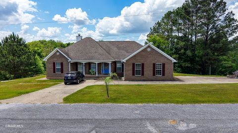 Photo of 406 Chimney Rock Drive, Alberta, AL 36720 (MLS # 585851)
