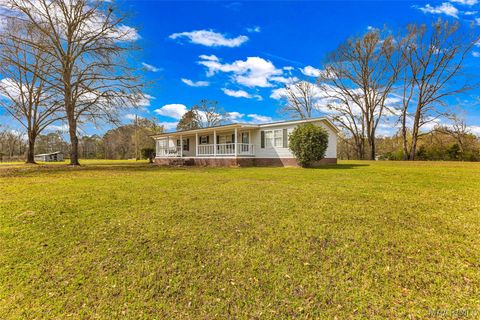 Photo of 152 Creek View Drive, Wetumpka, AL 36092 (MLS # 584803)