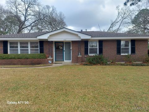 Photo of 753 Green Ridge Road, Montgomery, AL 36109 (MLS # 582767)