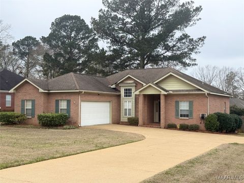 Photo of 225 Twin Oaks Lane, Wetumpka, AL 36093 (MLS # 583140)