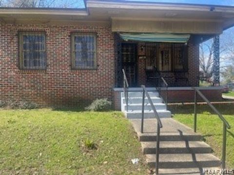 Photo of 1502 HILL Street, Montgomery, AL 36108 (MLS # 584366)