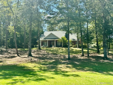Photo of 31 Creekside Drive, Wetumpka, AL 36092 (MLS # 590517)