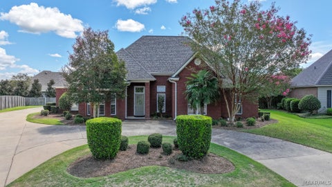 Photo of 1025 Ivybridge Court, Pike Road, AL 36064 (MLS # 589913)