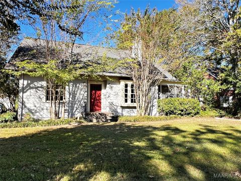 Photo of 1908 Norman Bridge Court, Montgomery, AL 36104 (MLS # 581417)