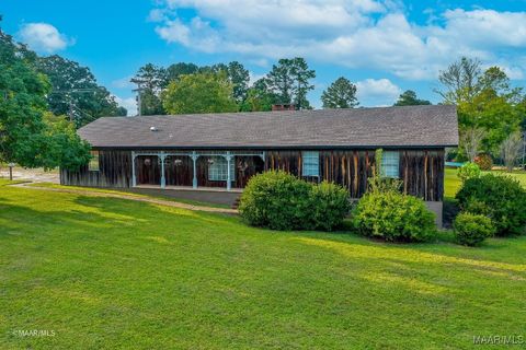 Photo of 1811 Walker Springs Road, Jackson, AL 36545 (MLS # 579992)