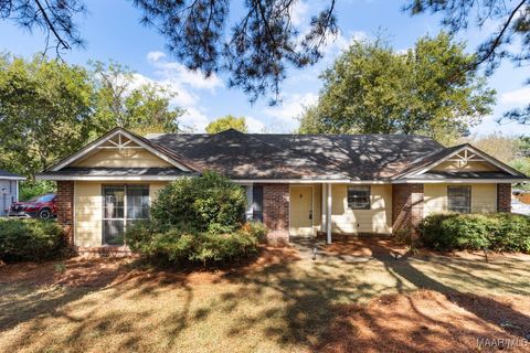 Photo of 6225 Whitewater Court, Montgomery, AL 36117 (MLS # 580712)