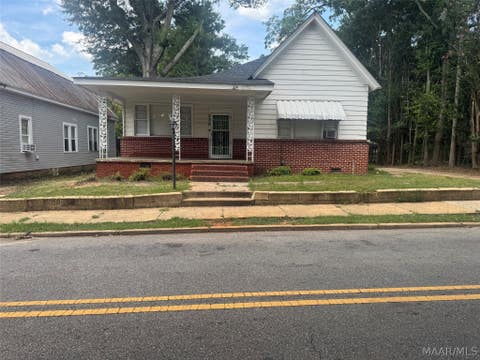 Photo of 338 HICKORY Street, Greenville, AL 36037 (MLS # 589793)