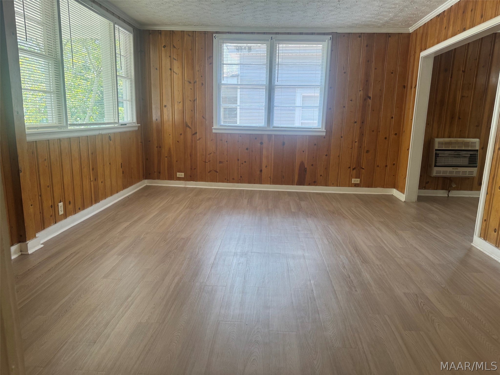 338 HICKORY Street - Photo 2