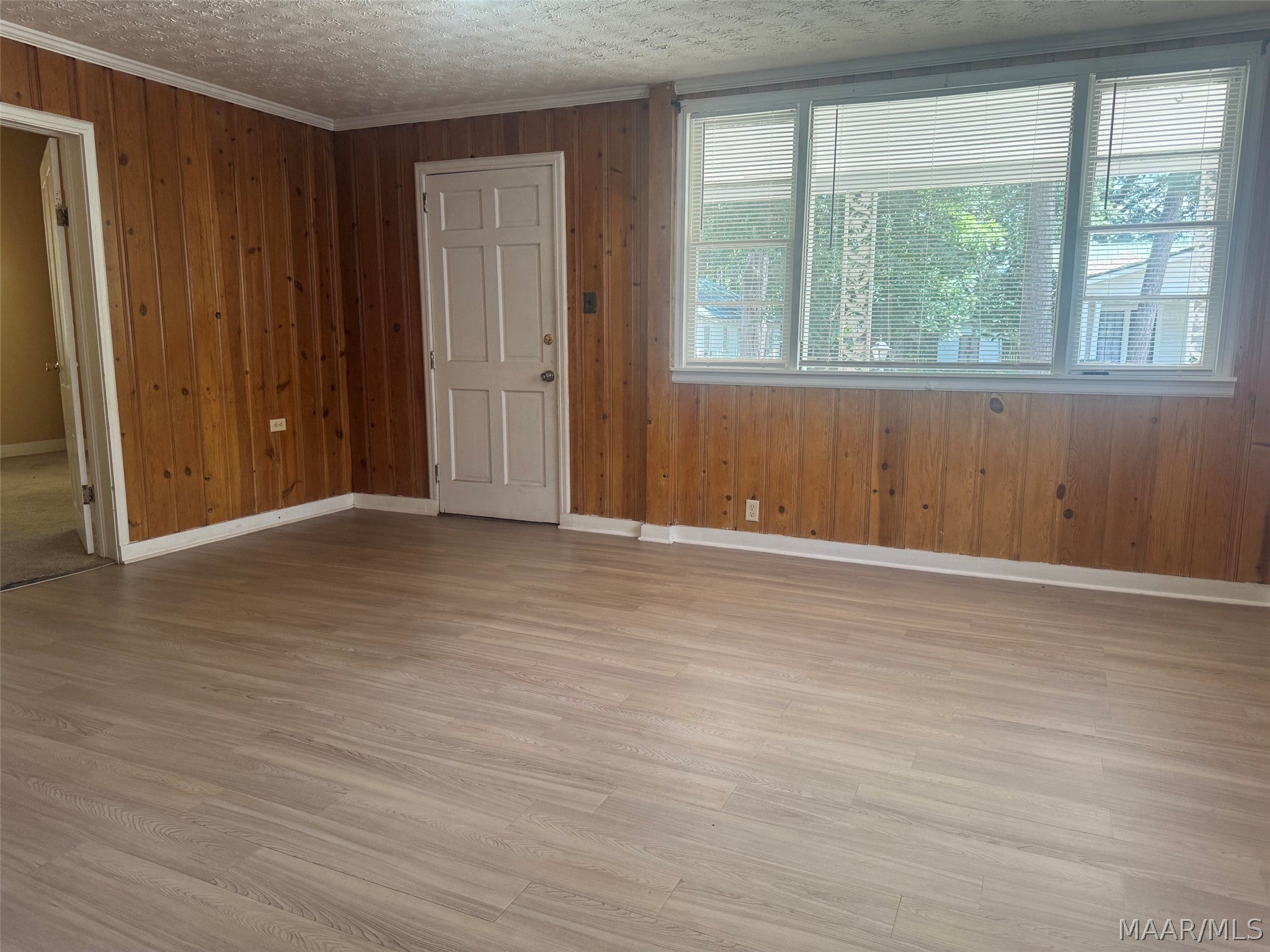 338 HICKORY Street - Photo 3