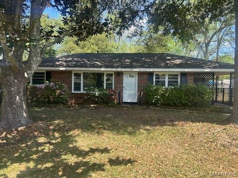 Photo of 1209 Lynwood Drive, Montgomery, AL 36111 (MLS # 585186)