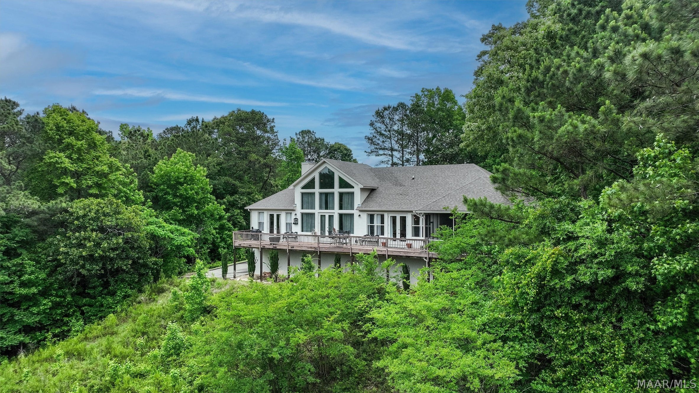 Remarkable Ridge Views