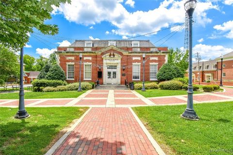 82 Court Square Alexander City AL 35010