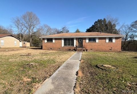 Photo of 501 Gautier Street, Tuskegee, AL 36083 (MLS # 582945)