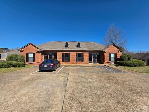 Photo of 6322 Woodmere Boulevard, Montgomery, AL 36117 (MLS # 584114)