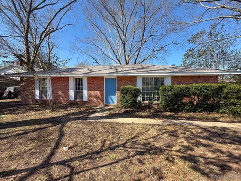 Photo of 6835 SANDERS Drive, Elmore, AL 36025 (MLS # 584308)