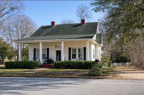 Photo of 209 Clifton Street, Camden, AL 36726 (MLS # 584040)