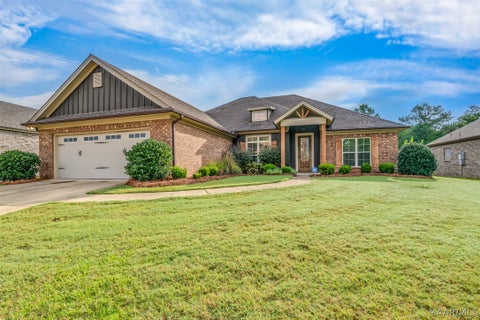 Photo of 1613 Haworth Park Way, Montgomery, AL 36117 (MLS # 588332)