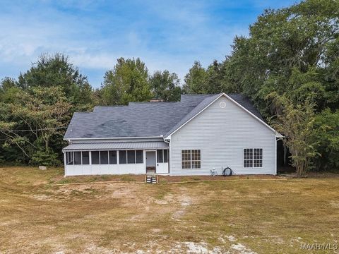Photo of 4564 Hickory Grove Road W, Letohatchee, AL 36047 (MLS # 580526)