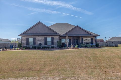 Photo of 54 Sunnybrook Drive, Deatsville, AL 36022 (MLS # 584810)