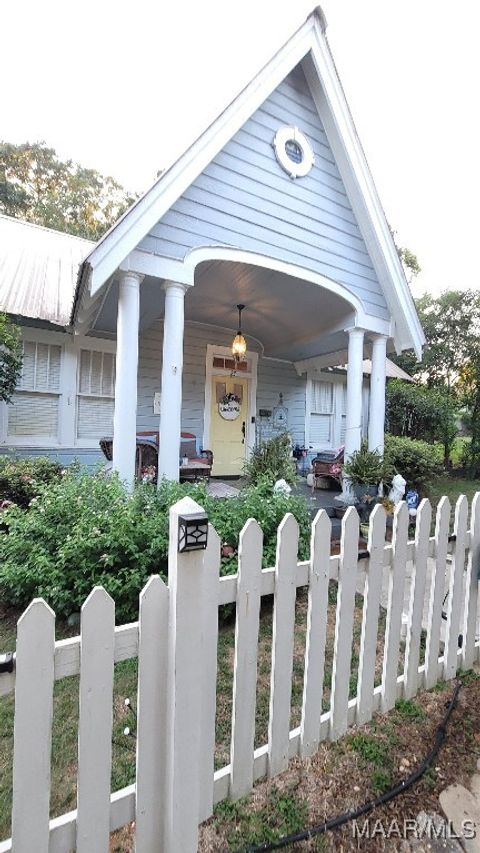 Photo of 23 N PENNSYLVANIA Avenue, Montgomery, AL 36107 (MLS # 579269)