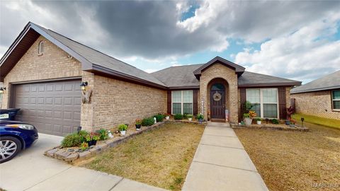 Photo of 160 Nottingham Way, Millbrook, AL 36054 (MLS # 580382)