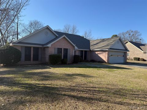Photo of 322 ABINGTON Street, Prattville, AL 36066 (MLS # 583570)