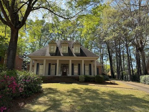 Photo of 6712 Luxembourg Circle, Montgomery, AL 36117 (MLS # 584923)